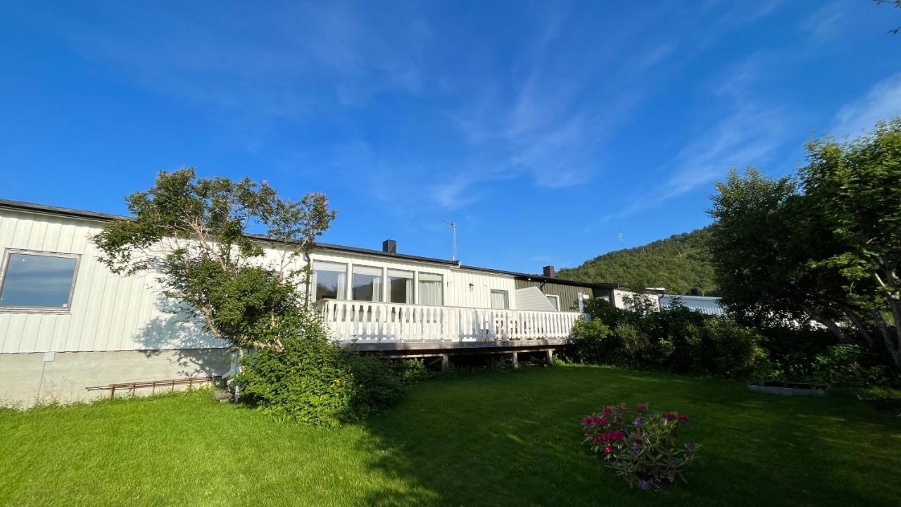 Koselig Hus Til Leie Pa Stokmarknes I Vesteralen公寓 外观 照片